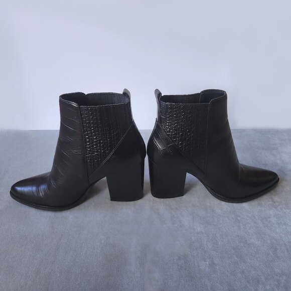 NEW Marc Fisher Chic Black Leather Ankle Boots Crocodile Pattern Size 8.5 M NWOB - Picture 4 of 7